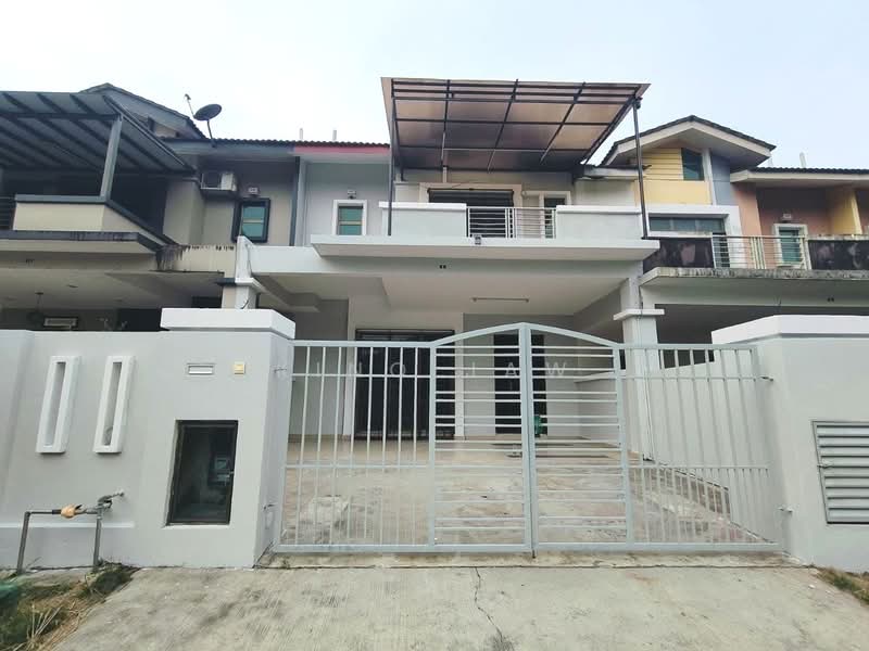 2-storey Terraced House for Sale in Taman Kempas Utama (Tebrau) - Kino Jaw - Exterior - PropertyGuru.com.my