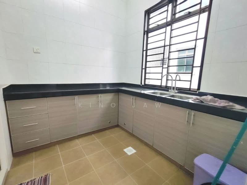 2-storey Terraced House for Sale in Taman Kempas Utama (Tebrau) - Kino Jaw - Kitchen - PropertyGuru.com.my