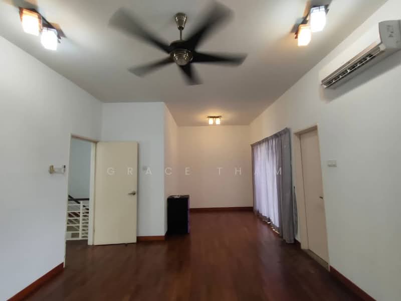 Townhouse for Rent in 16 Sierra (Puchong) - Grace Tham - Living Room - PropertyGuru.com.my