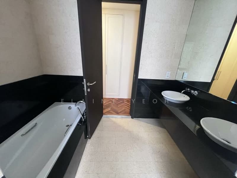 Rumah Berkembar untuk Dijual di Tanjung Tokong (Penang) - Elaine Yeoh - Bathroom - PropertyGuru.com.my