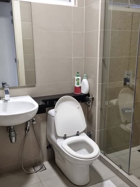 Kondominium untuk Dijual di Surian Residences - Najib Ayoubi - Bathroom - PropertyGuru.com.my