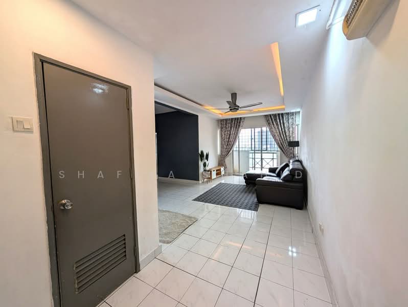 Kondominium untuk Dijual di Sri Suajaya Condominium - Shafika Shahidin - Living Room - PropertyGuru.com.my