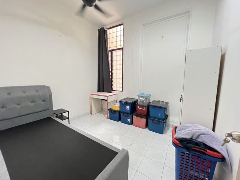 1-storey Terraced House for Sale in Seksyen 4 (Kota Damansara) - Esther Lim - Bedroom - PropertyGuru.com.my