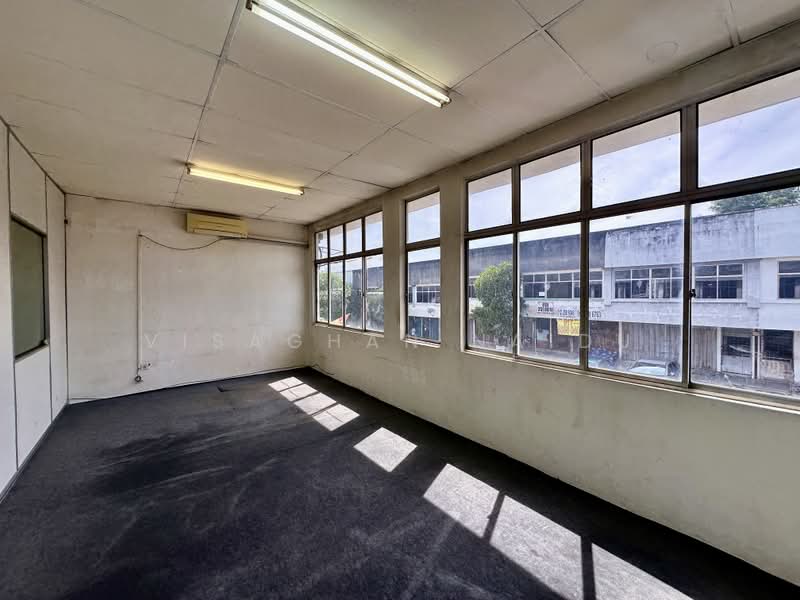 Factory for Rent in Rawang (Selangor) - Visaghan Naidu - Interior - PropertyGuru.com.my