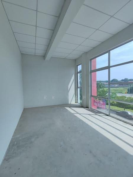 Shop / Office for Rent in Taman Rembia Perkasa (Rembia) - KK Yap - Interior - PropertyGuru.com.my