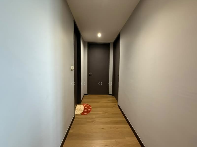Servis Apartment untuk Disewa di Luminari - CC Ooi - Corridor - PropertyGuru.com.my