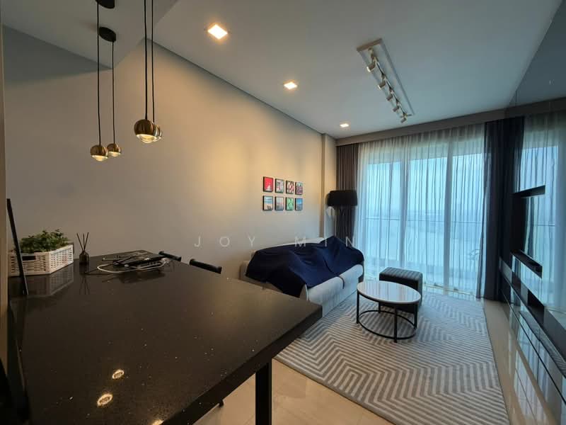 Servis Apartment untuk Disewa di Puteri Cove Residences - Joy Min - Living Room - PropertyGuru.com.my