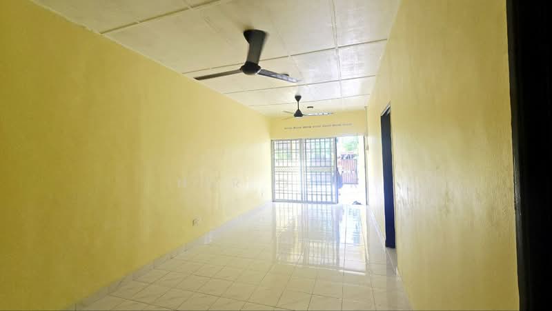 Terraced House for Sale in Taman Banting Baru (Banting) - Nor Ozir - Interior - PropertyGuru.com.my
