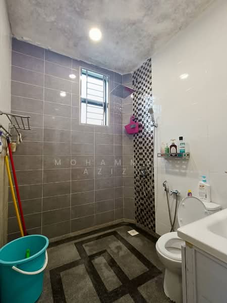 Semi-Detached House for Sale in Kampung Mak Lagam (Cukai) - Mohammad Azizi - PropertyGuru.com.my