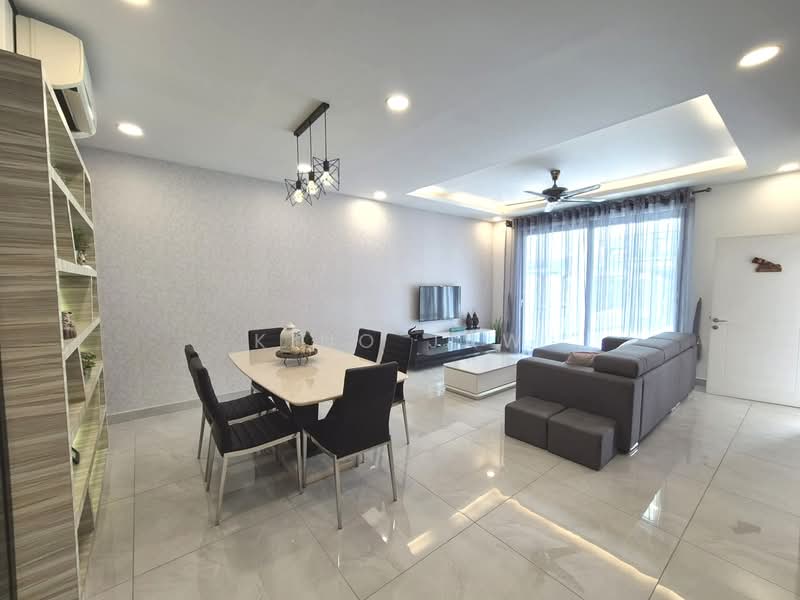 2-storey Terraced House for Sale in Bandar Dato Onn (Tebrau) - Kino Jaw - Living Room - PropertyGuru.com.my