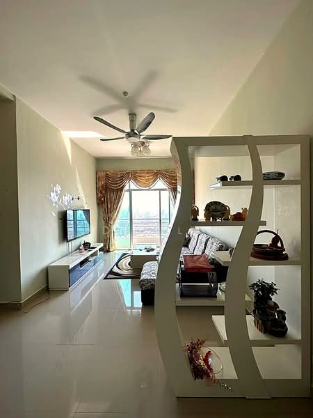 Kondominium untuk Disewa di Boulevard Condominium (BLVD) - Eddy Lim - Living Room - PropertyGuru.com.my