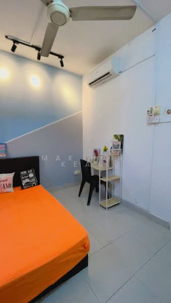 Pangsapuri untuk Disewa di Kemuning Aman - Mak Hon Kean - Bedroom - PropertyGuru.com.my