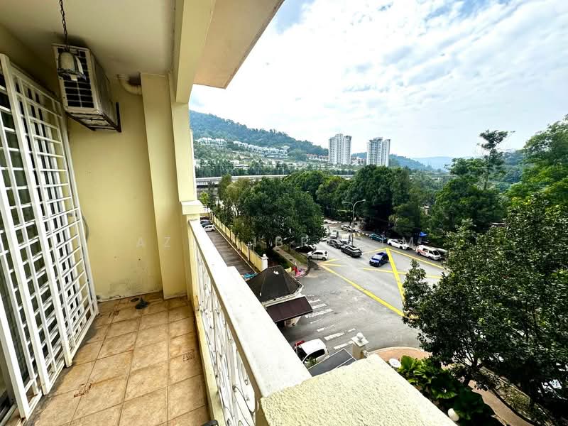 Kondominium untuk Dijual di Platinum Hill PV 6 - Azli Ibrahim - Balcony - PropertyGuru.com.my