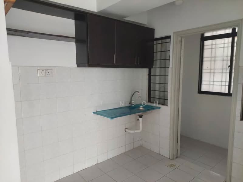 Condominium for Sale at Vista Millennium Condominium - KAT NEOH - Kitchen - PropertyGuru.com.my