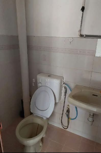 Apartment for Rent at Sri Cempaka (Puchong Jaya) - Simon Leong - Bathroom - PropertyGuru.com.my