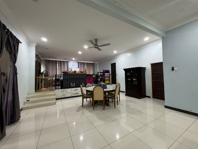 Rumah Banglo untuk Dijual di Kampung Paya Ikan (Bukit Baru) - Macy G - Living Room - PropertyGuru.com.my