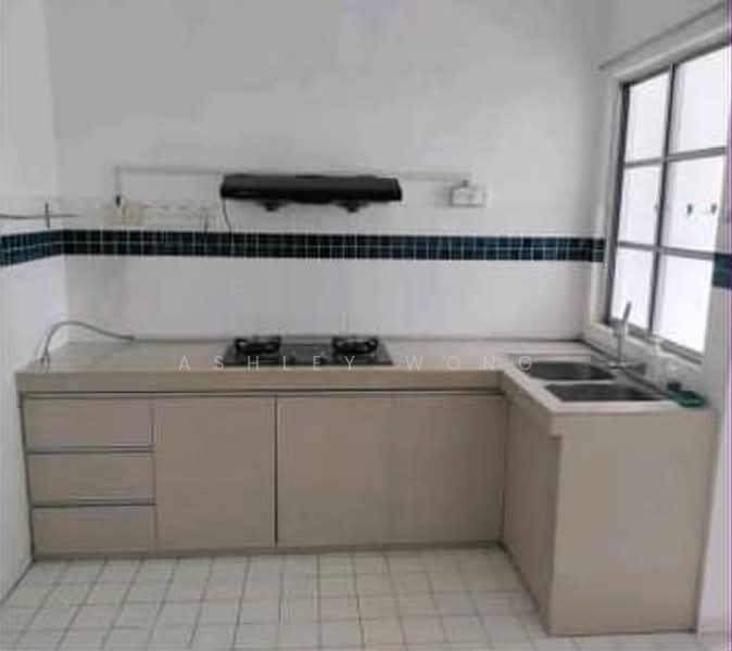 Kondominium untuk Dijual di Puncak Athenaeum - Ashley Wong - Kitchen - PropertyGuru.com.my