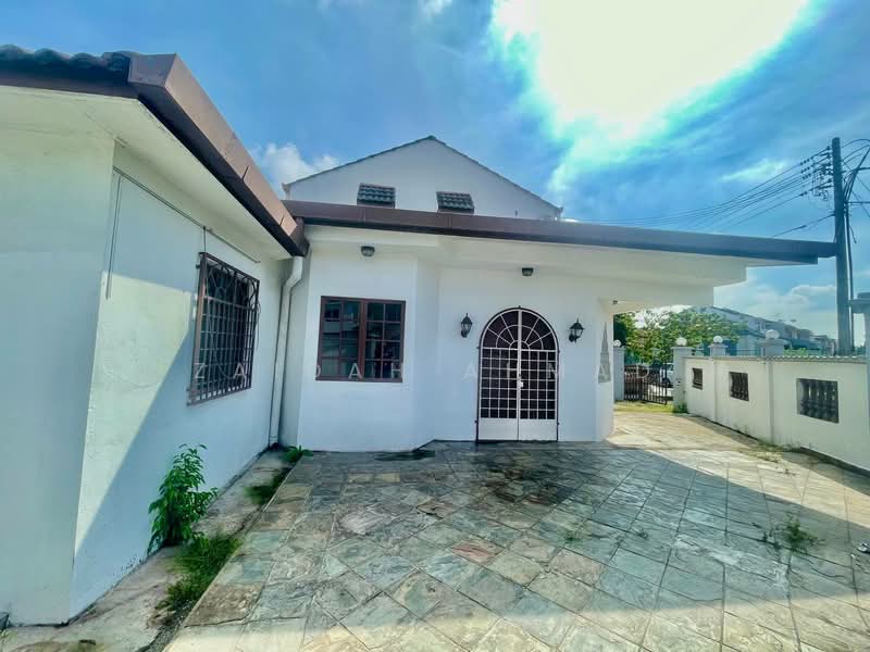 2-storey Terraced House for Sale in SS19 (Subang Jaya) - Zaidah Ahmad - Exterior - PropertyGuru.com.my