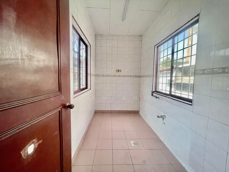 2-storey Terraced House for Sale in SS19 (Subang Jaya) - Zaidah Ahmad - Interior - PropertyGuru.com.my