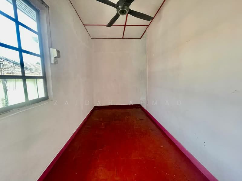 2-storey Terraced House for Sale in SS19 (Subang Jaya) - Zaidah Ahmad - Interior - PropertyGuru.com.my