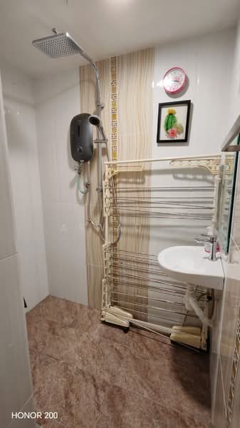 Rumah Flat untuk Dijual di Taman Sri Pinang - Aswad . - Bathroom - PropertyGuru.com.my
