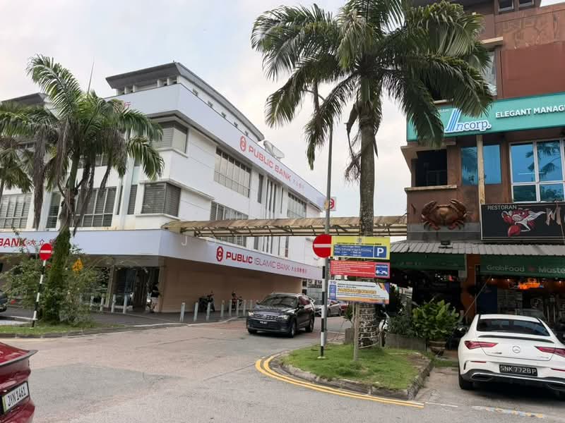 Shop for Sale in Johor Bahru (Johor) - John Lim - Exterior - PropertyGuru.com.my