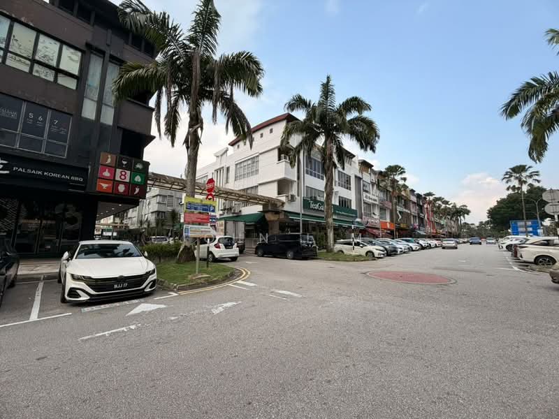 Shop for Sale in Johor Bahru (Johor) - John Lim - Exterior - PropertyGuru.com.my