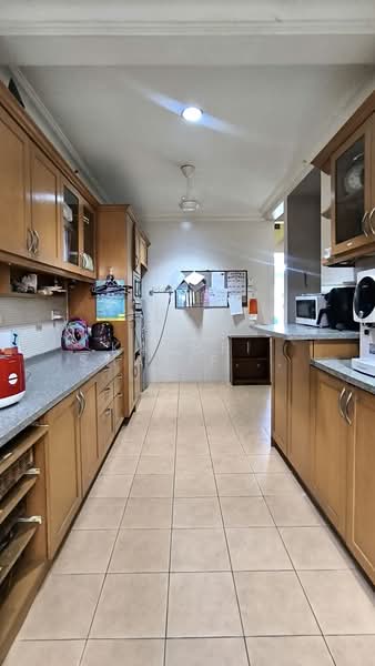 Rumah Teres 2 Tingkat untuk Dijual di Ukay Bistari (Ulu Kelang) - Kashfi Sharifuddin - Kitchen - PropertyGuru.com.my