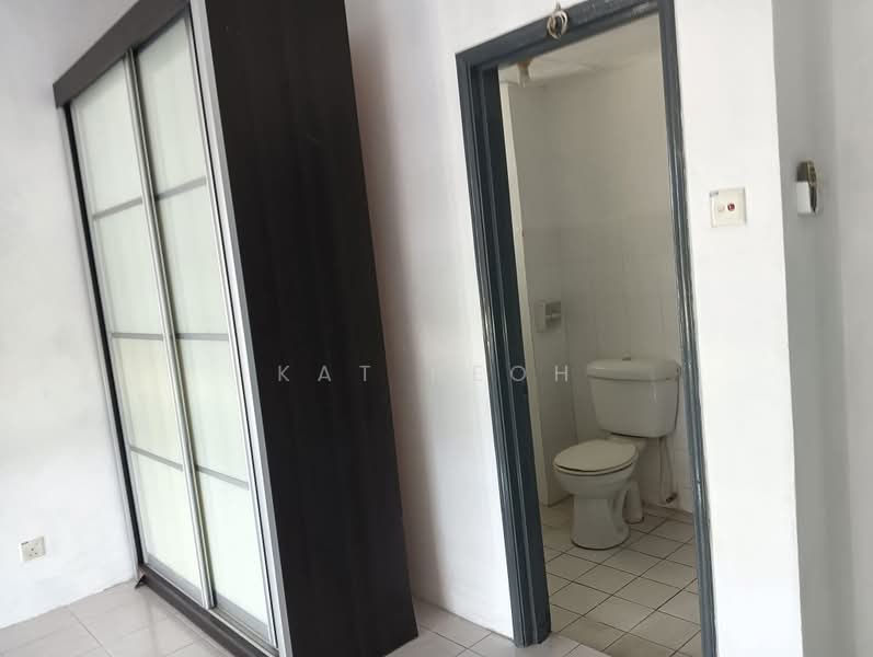 Condominium for Sale at Vista Millennium Condominium - KAT NEOH - Bathroom - PropertyGuru.com.my