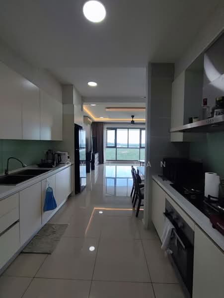 Condominium for Sale at Iskandar Residences - Joyce Tan - Kitchen - PropertyGuru.com.my