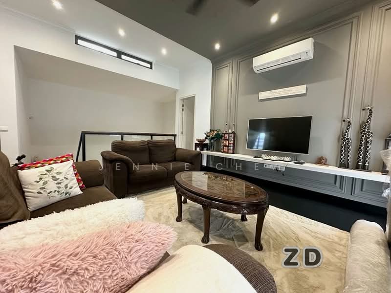 Semi-Detached House for Sale in Setia Alam (Selangor) - Jennie Chew - Living Room - PropertyGuru.com.my