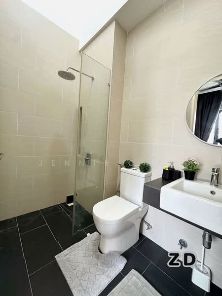 Semi-Detached House for Sale in Setia Alam (Selangor) - Jennie Chew - Bathroom - PropertyGuru.com.my