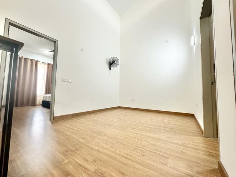 Terraced House for Sale in Elmina (Shah Alam) - Sabirin Ahmad - PropertyGuru.com.my