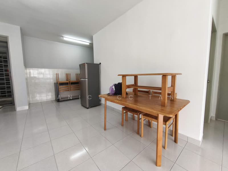 Service Residence for Sale at Koi Kinrara - Janice CC Tan - Kitchen - PropertyGuru.com.my