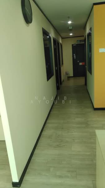 Kedai / Pejabat untuk Dijual di Ara Damansara (Selangor) - Najib Ayoubi - Corridor - PropertyGuru.com.my