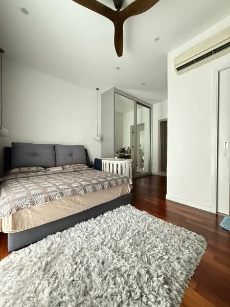 Service Residence for Sale at Pavilion Hilltop - MK Heng - Bedroom - PropertyGuru.com.my