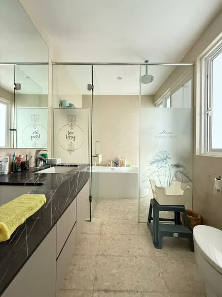 Service Residence for Sale at Pavilion Hilltop - MK Heng - Bathroom - PropertyGuru.com.my