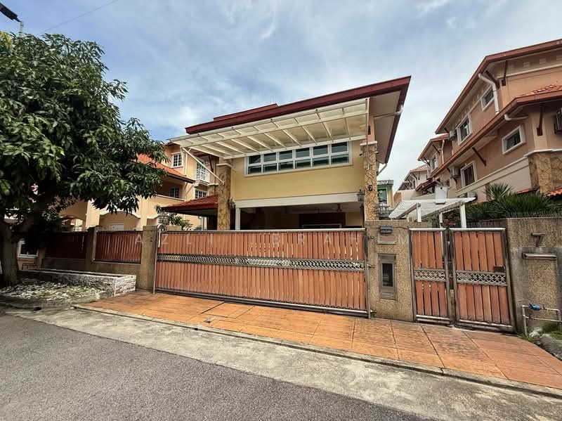 Bungalow for Sale in Taman Dagang (Ampang) - Azli Ibrahim - Exterior - PropertyGuru.com.my