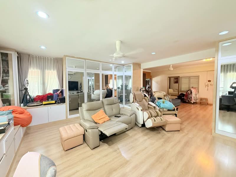 Bungalow for Sale in Taman Dagang (Ampang) - Azli Ibrahim - Living Room - PropertyGuru.com.my