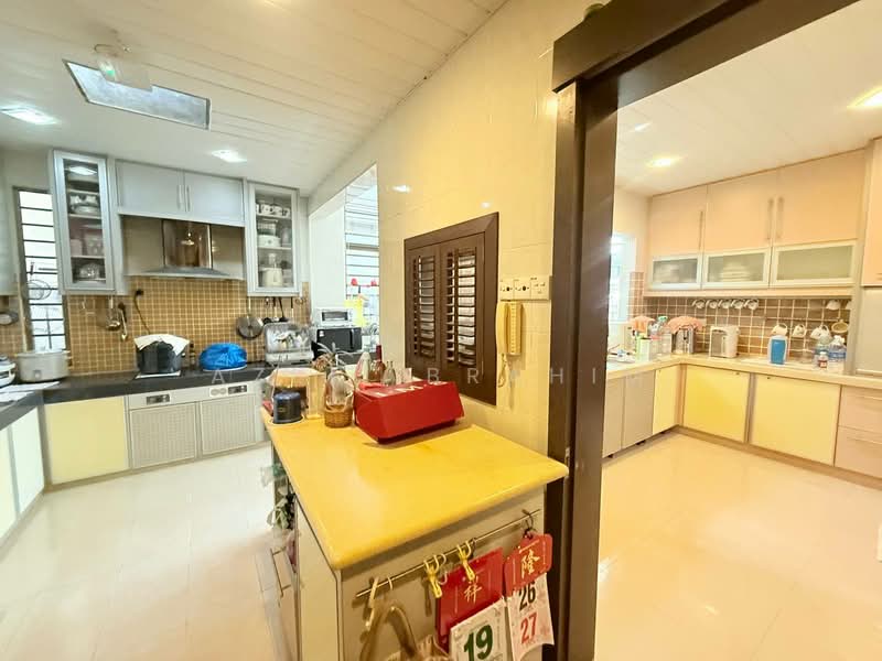 Bungalow for Sale in Taman Dagang (Ampang) - Azli Ibrahim - Kitchen - PropertyGuru.com.my