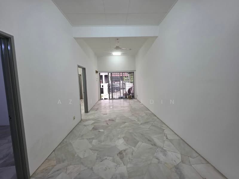 Rumah Teres 1 Tingkat untuk Dijual di Bandar Puncak Alam (Puncak Alam) - Azri Zabidin - Interior - PropertyGuru.com.my