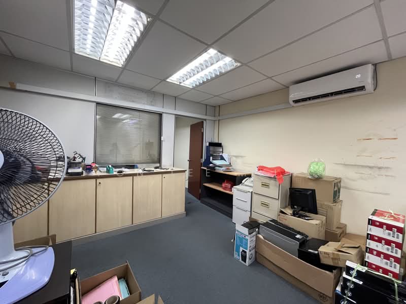 Shop / Office for Rent in Taman Maluri (Cheras) - Pon Lee Miin - Interior - PropertyGuru.com.my