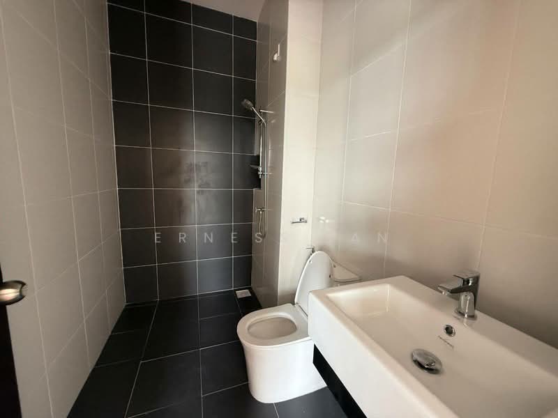 Rumah Kluster untuk Dijual di Eco Botanic 2 (Iskandar Puteri (Nusajaya)) - Erness Tan - Bathroom - PropertyGuru.com.my