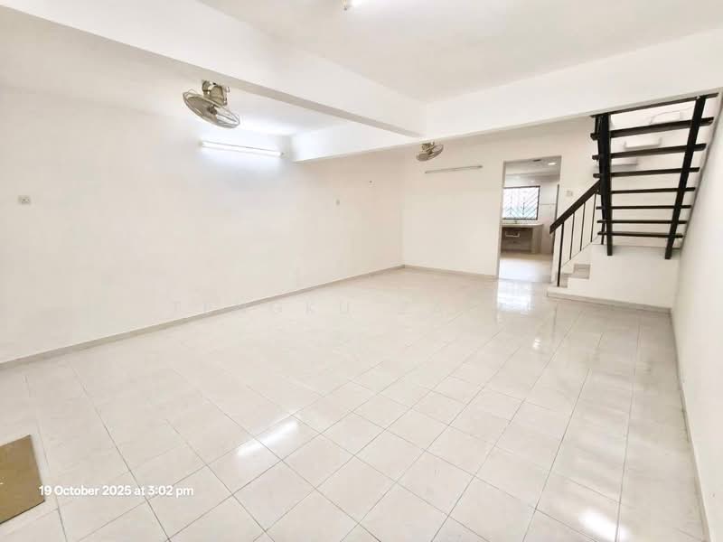 2-storey Terraced House for Sale in Taman Tasik Jaya (Senawang) - Tengku Zairi - PropertyGuru.com.my