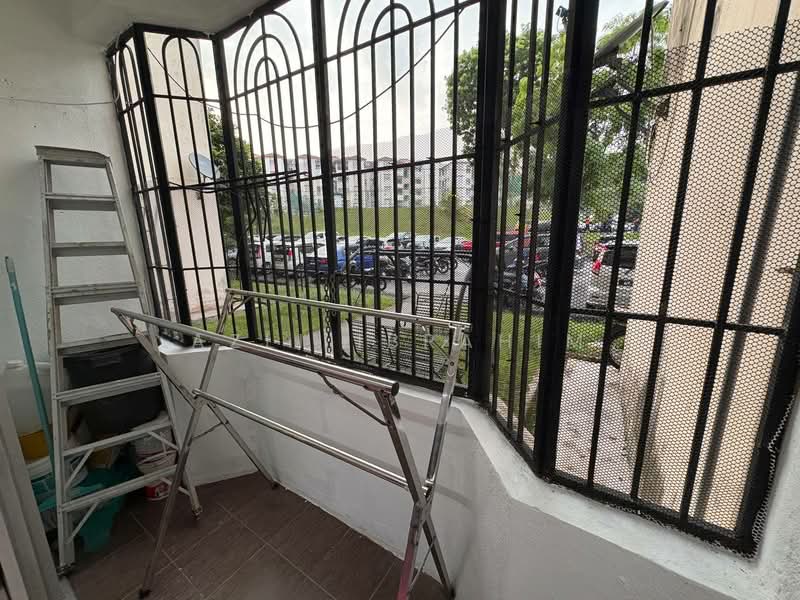 Apartment for Sale at Sri Melor (Mulberry Court) - Azli Ibrahim - Balcony - PropertyGuru.com.my