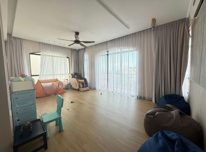 Bungalow for Rent in Batu Ferringhi (Penang) - Kelvin Lee - Living Room - PropertyGuru.com.my