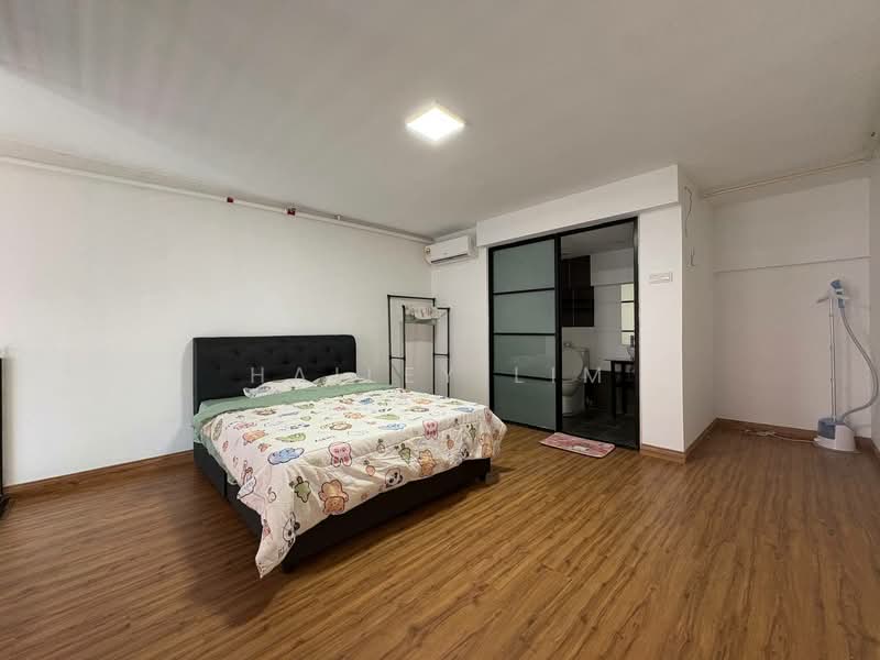 Servis Apartment untuk Disewa di SOHO @ Empire City - Hailey Lim - Bedroom - PropertyGuru.com.my