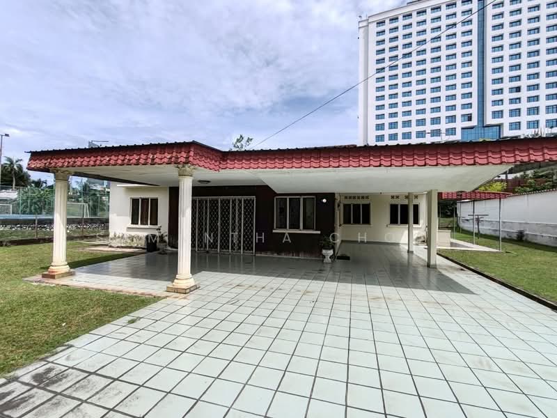 Rumah Banglo untuk Dijual di Seksyen 12 (Petaling Jaya) - Samantha Chooi - Exterior - PropertyGuru.com.my