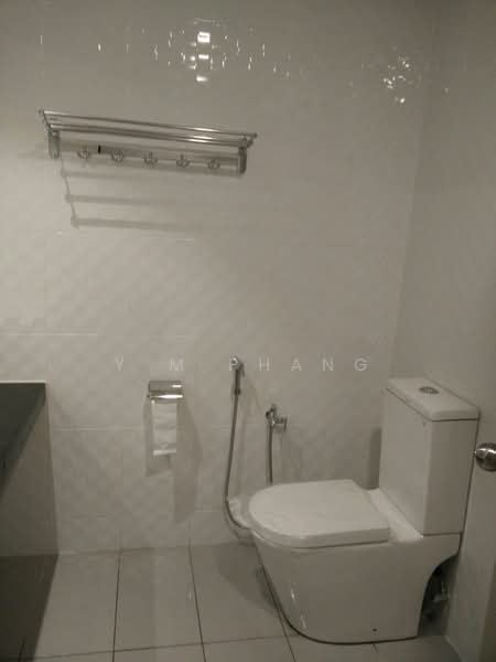 Kondominium untuk Disewa di Zefer Hill Residence - Y M Phang - Bathroom - PropertyGuru.com.my