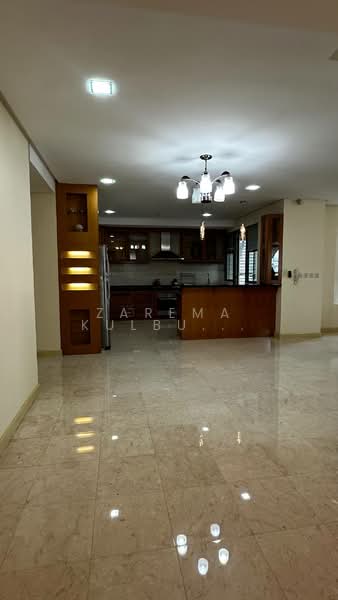 Kondominium untuk Dijual di The Capsquare Residences - Zarema Kulbuzheva - Kitchen - PropertyGuru.com.my